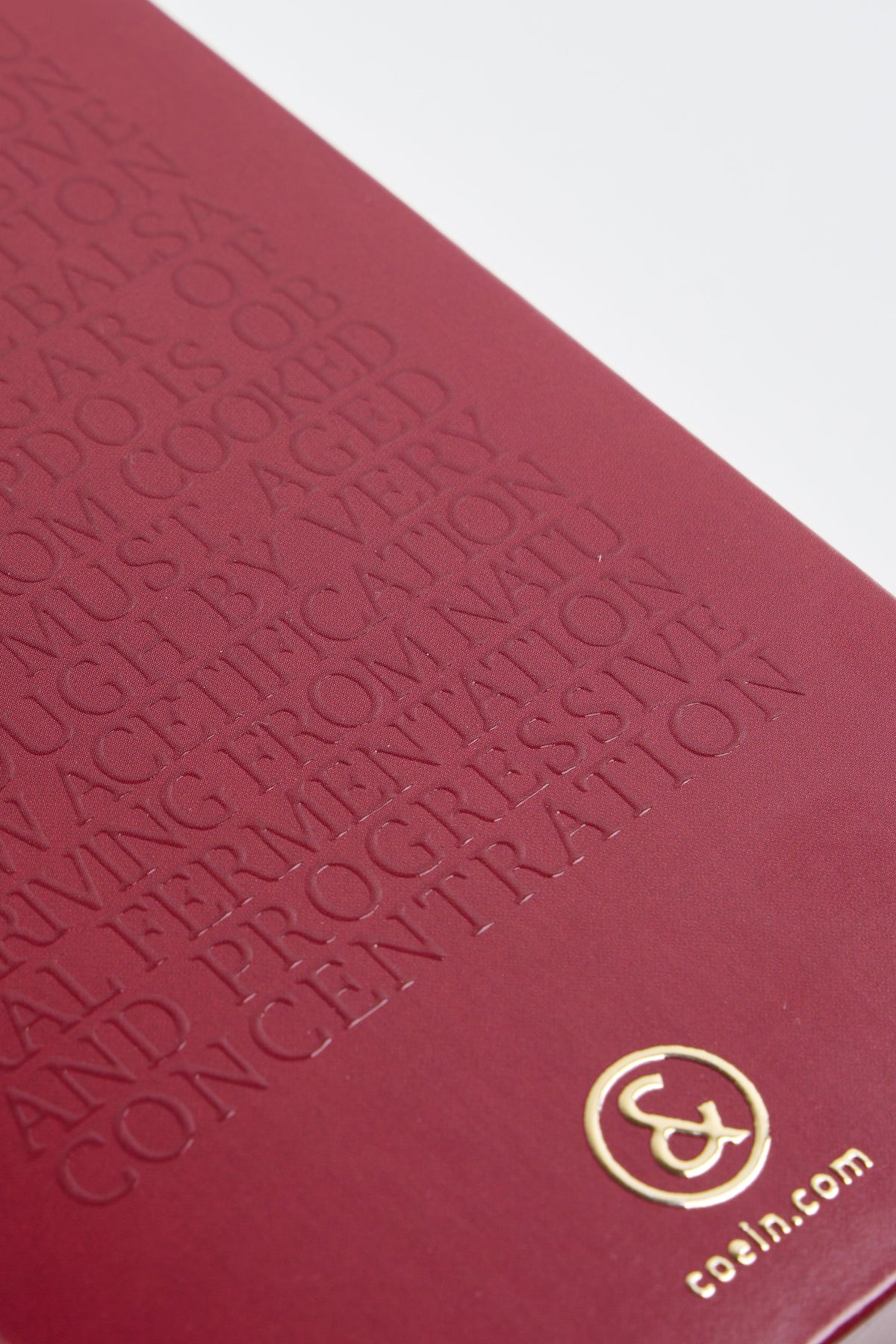 Box with glossy reserve - 2
